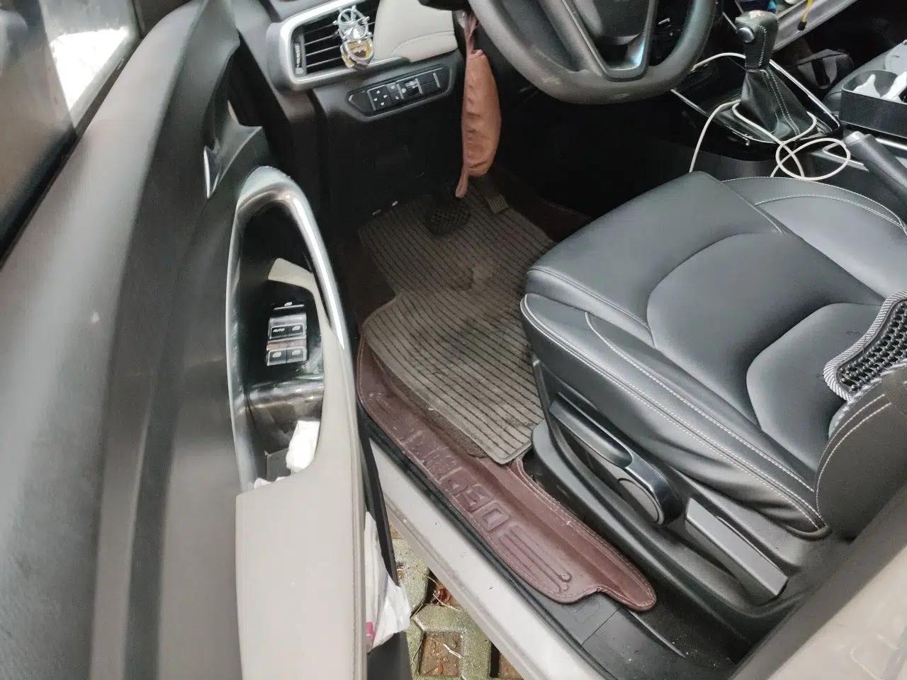 Baojun 530 2018 1.5T DCT Luxury Model China V — миниатюра 16