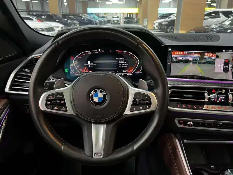 BMW X6 2021 xDrive40i Luxury M Sport Package — миниатюра 11
