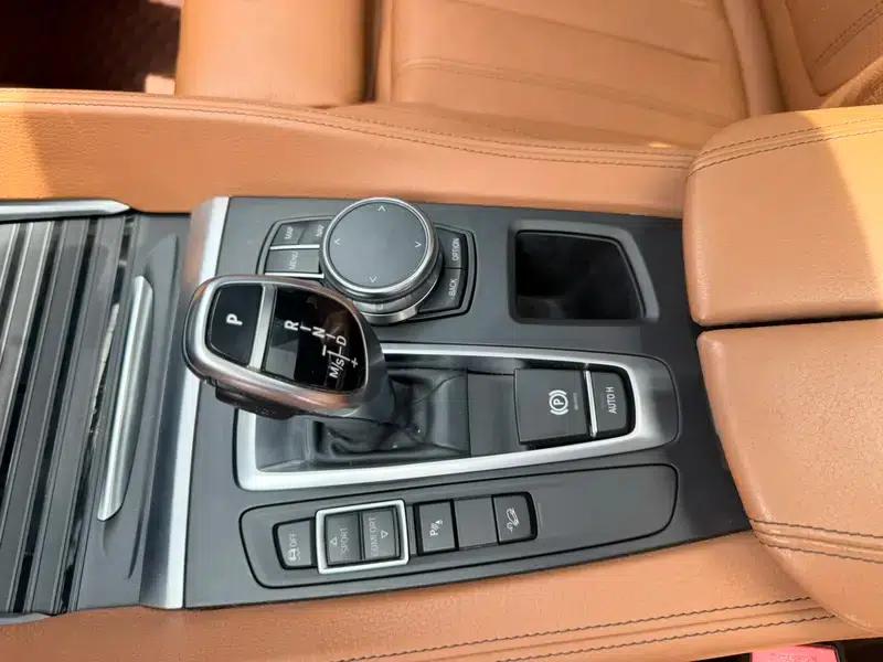 BMW X6 2018 xDrive35i M Sport Luxury — миниатюра 14