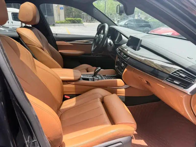 BMW X6 2018 xDrive35i M Sport Luxury — миниатюра 25
