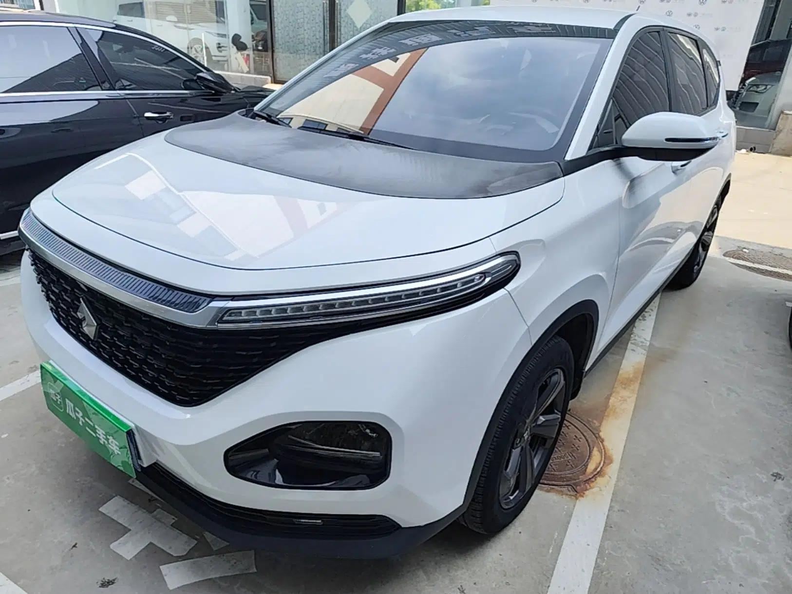 Baojun RM-5 2019 1.5T Manual Elite Version with 24-Hour Online Service 7 Seats — миниатюра 1
