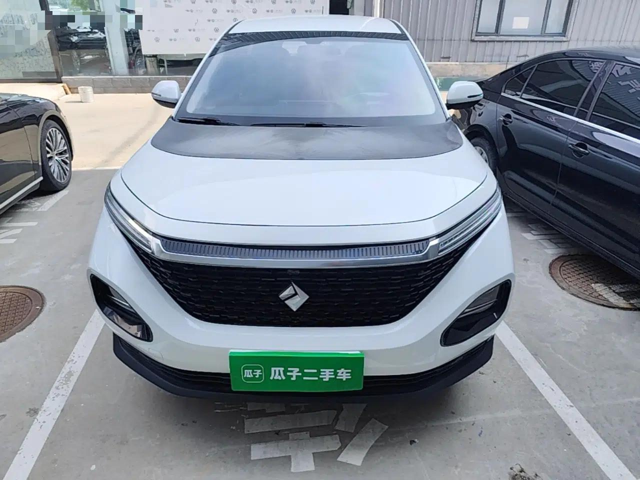 Baojun RM-5 2019 1.5T Manual Elite Version with 24-Hour Online Service 7 Seats — миниатюра 2
