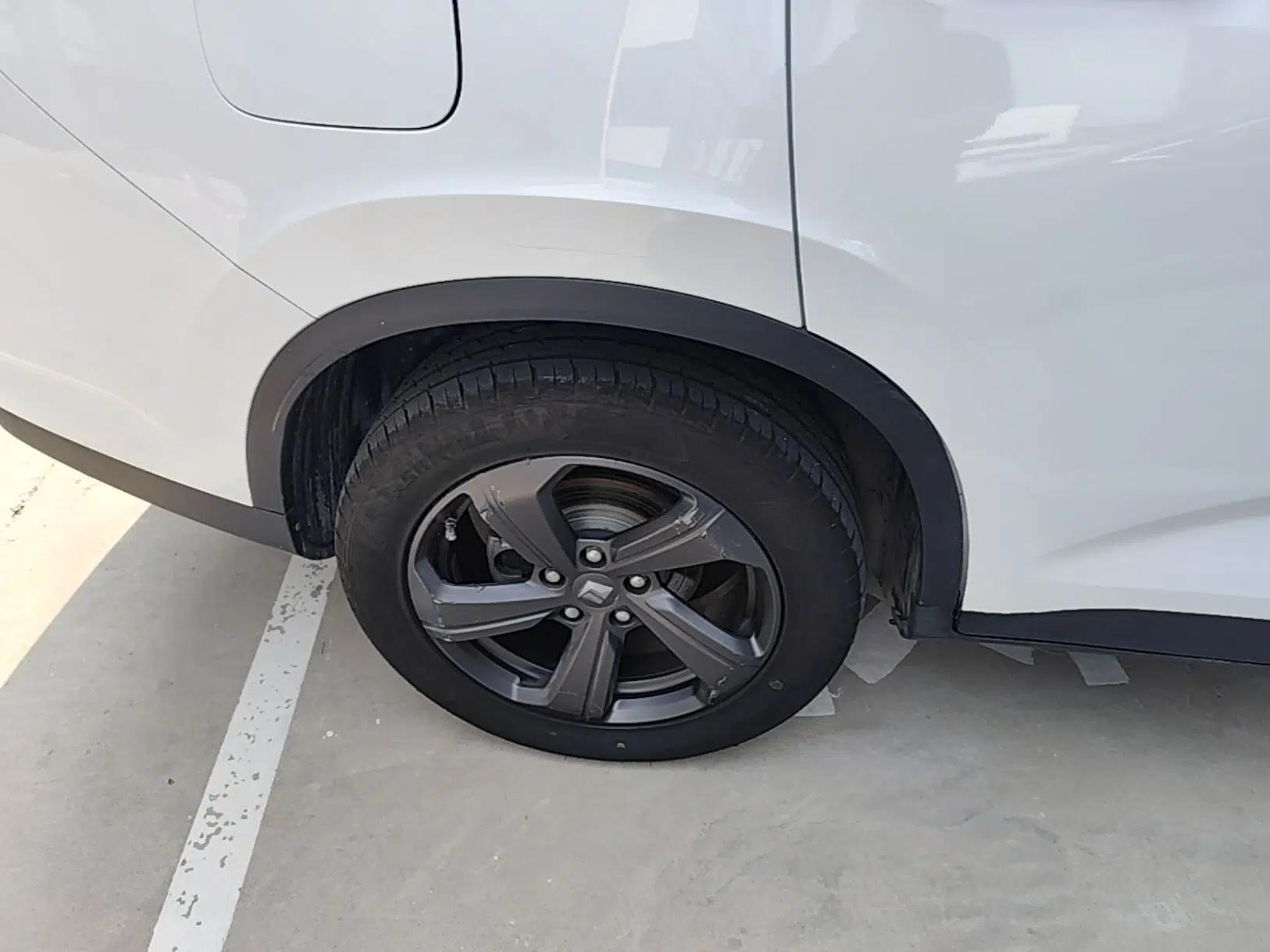 Baojun RM-5 2019 1.5T Manual Elite Version with 24-Hour Online Service 7 Seats — миниатюра 11