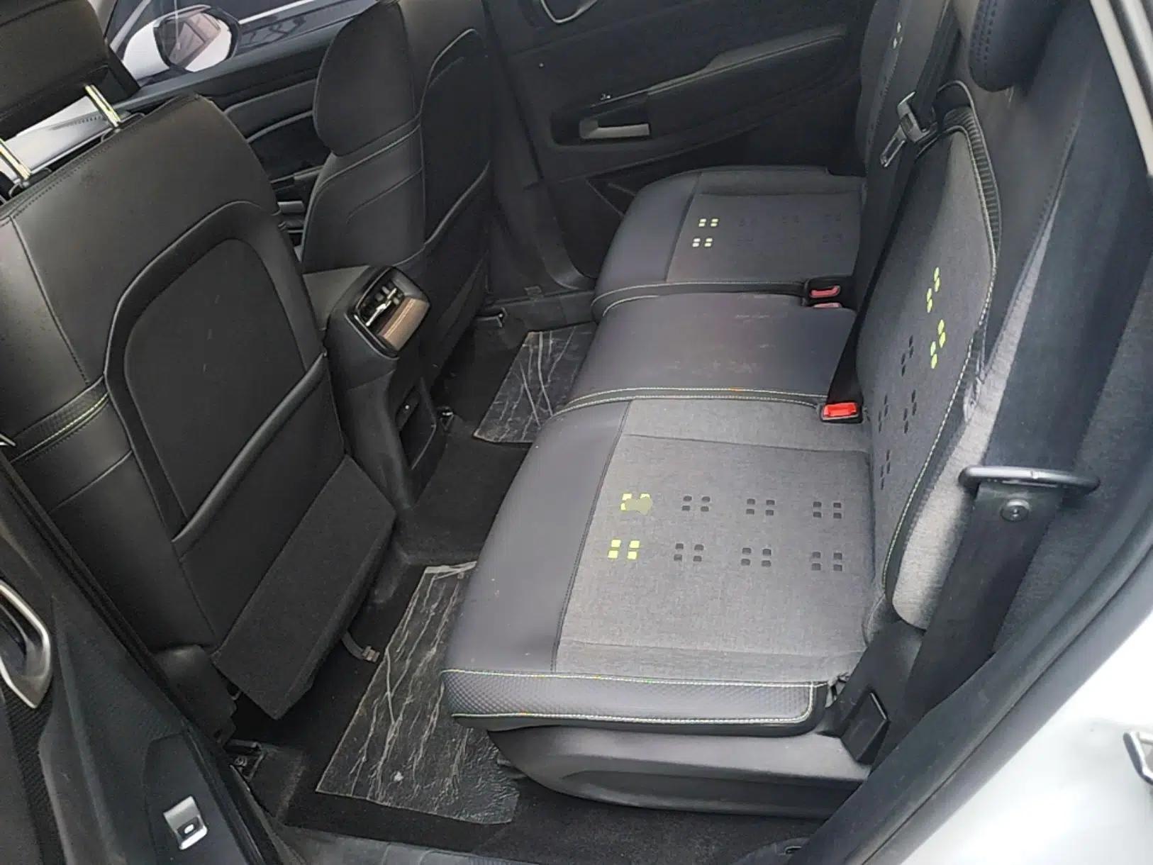 Baojun RM-5 2019 1.5T Manual Elite Version with 24-Hour Online Service 7 Seats — миниатюра 20