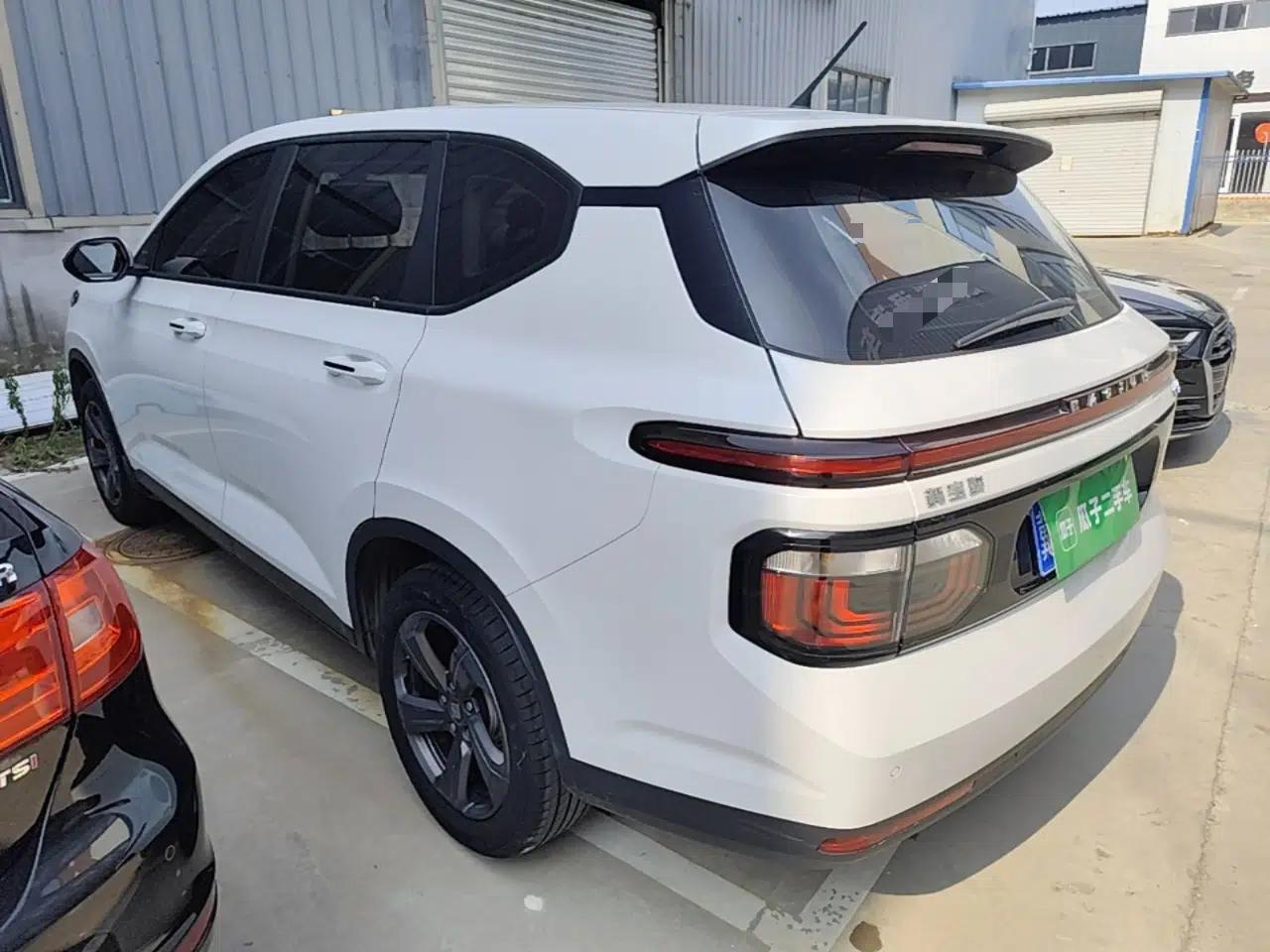 Baojun RM-5 2019 1.5T Manual Elite Version with 24-Hour Online Service 7 Seats — миниатюра 4