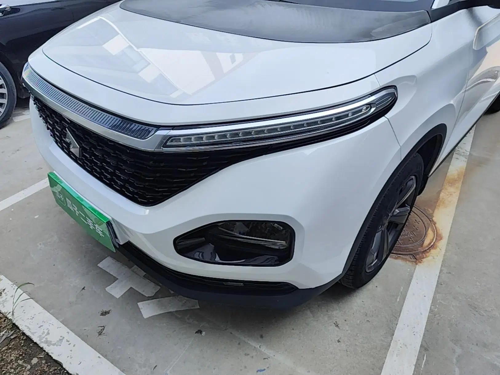 Baojun RM-5 2019 1.5T Manual Elite Version with 24-Hour Online Service 7 Seats — миниатюра 8