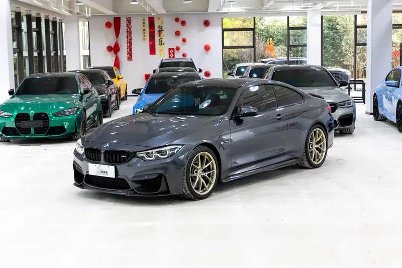 2017 BMW M4 Coupe — миниатюра 1