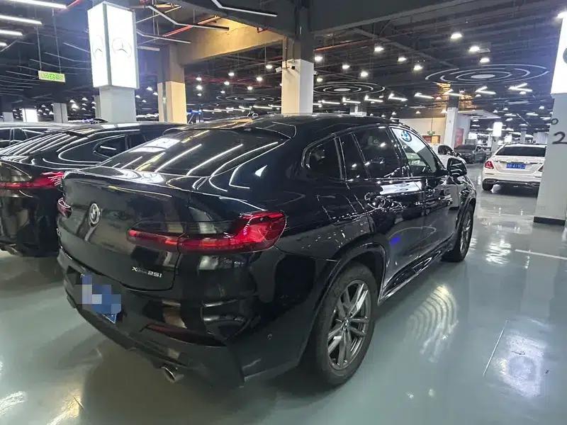 2021 BMW X4 xDrive25i M Sport Package — миниатюра 6