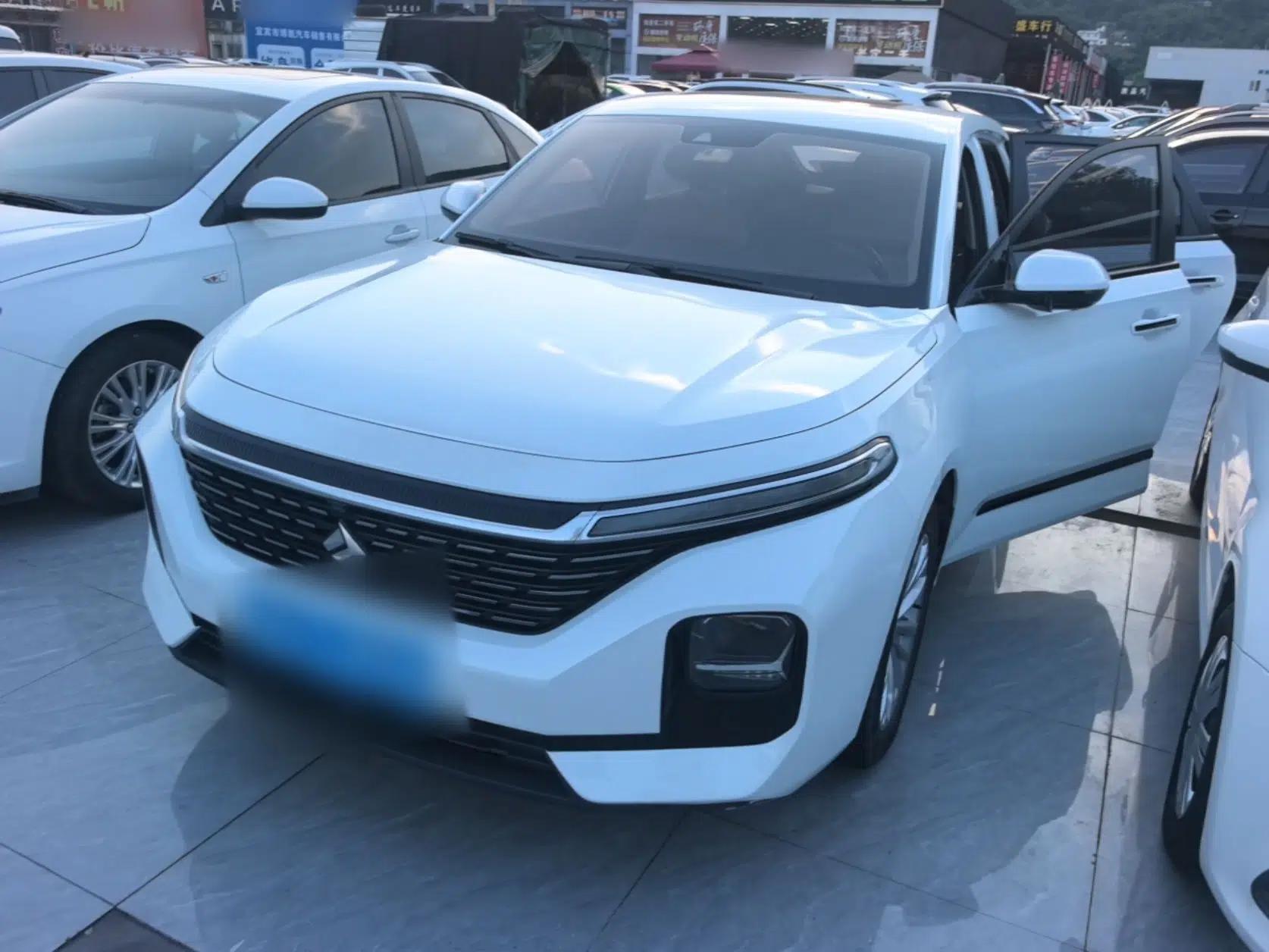Baojun RC-5 2020 1.5T CVT Smart Shine Prestige Edition — миниатюра 1