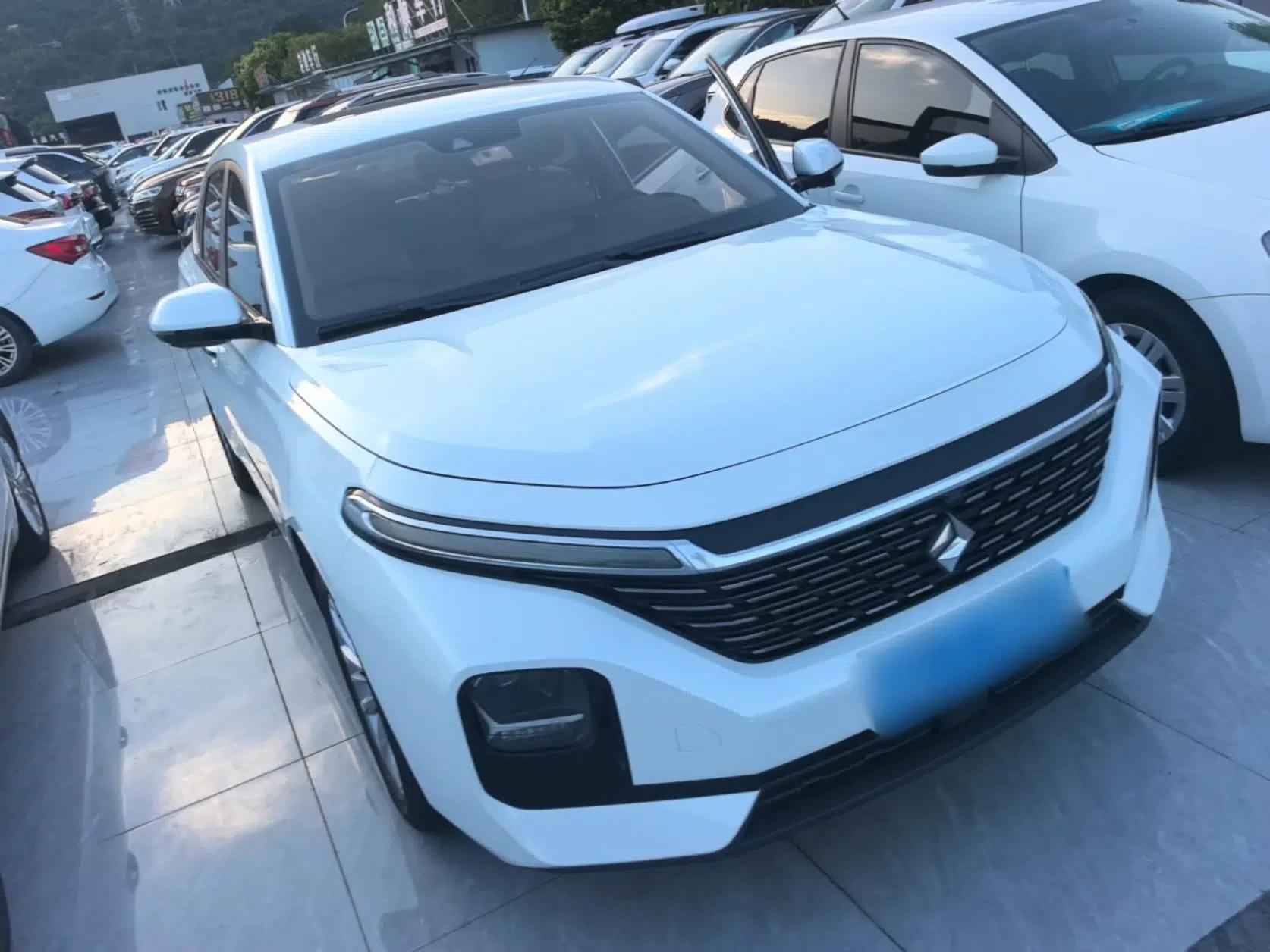 Baojun RC-5 2020 1.5T CVT Smart Shine Prestige Edition — миниатюра 3