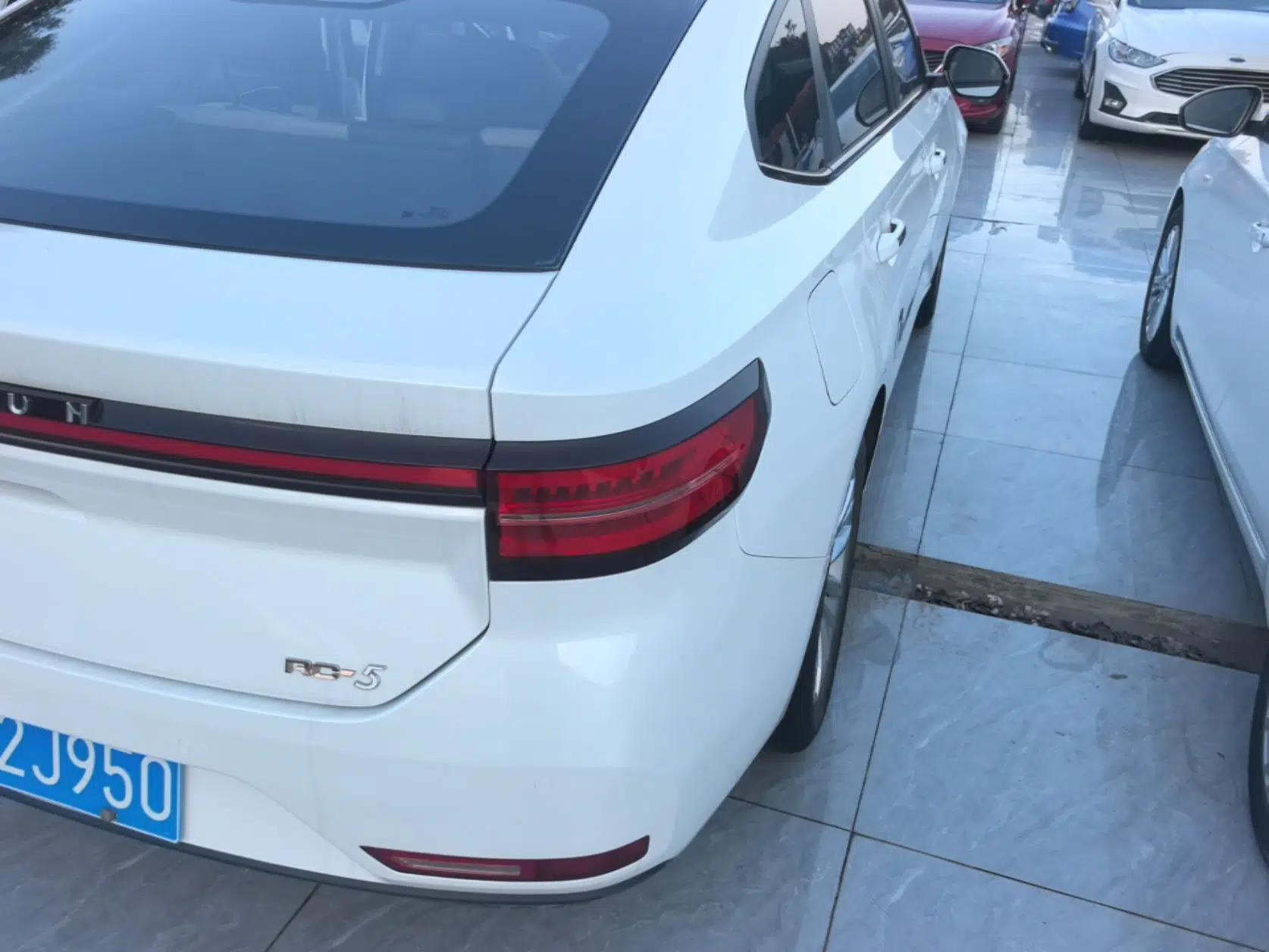 Baojun RC-5 2020 1.5T CVT Smart Shine Prestige Edition — миниатюра 9
