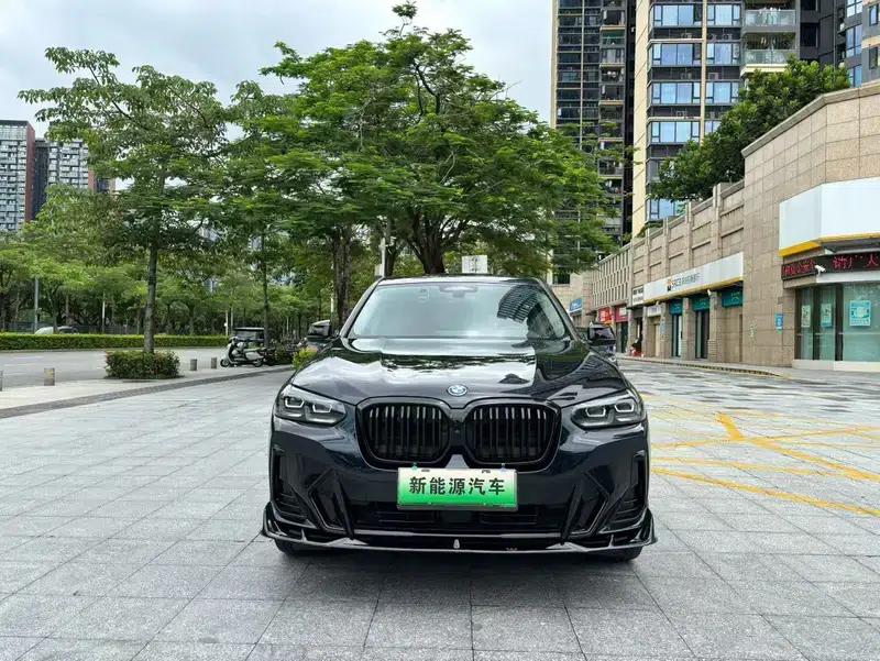 BMW iX3 2022 Leading Edition — миниатюра 2