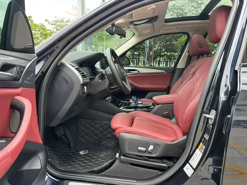 BMW iX3 2022 Leading Edition — миниатюра 8