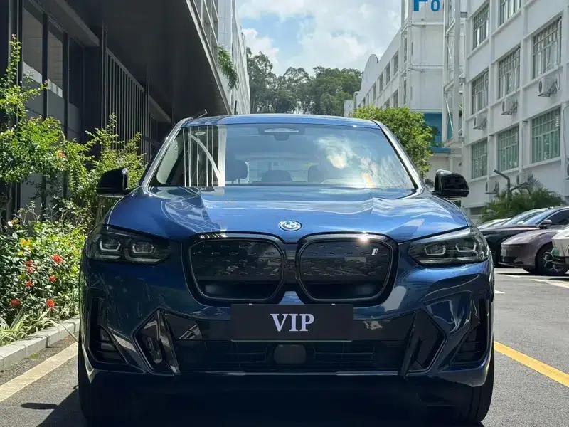 BMW iX3 2022 Leading Edition — миниатюра 2