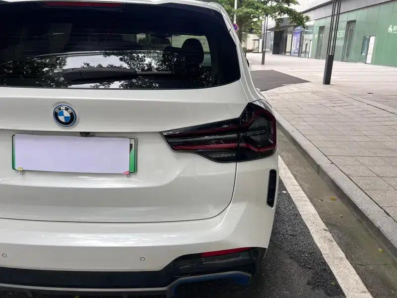 BMW iX3 2022 Leading Edition — миниатюра 16