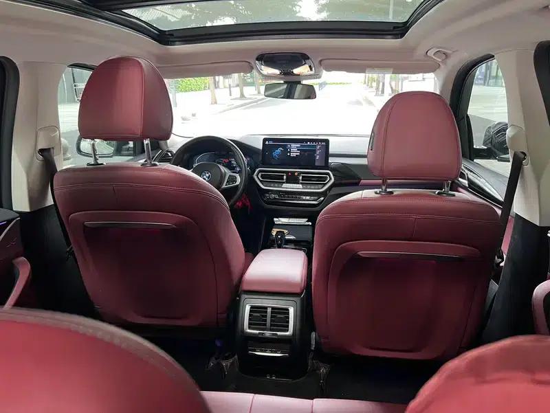 BMW iX3 2022 Leading Edition — миниатюра 27