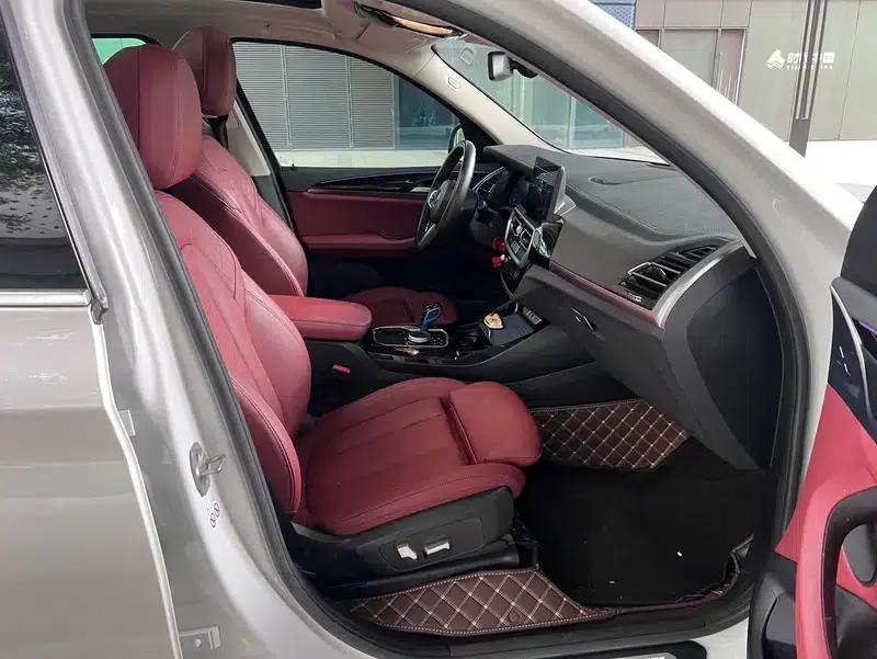 BMW iX3 2022 Leading Edition — миниатюра 30