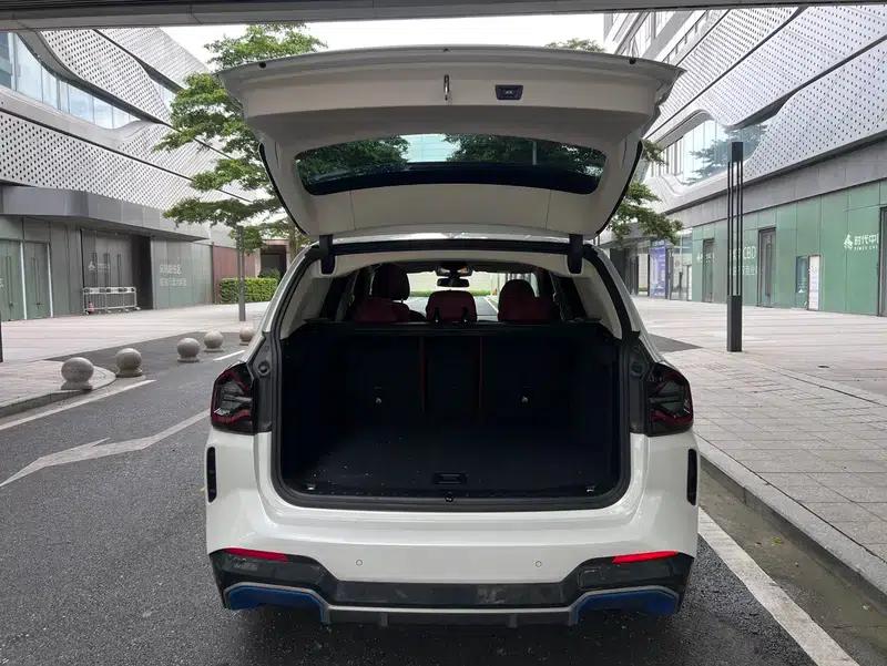 BMW iX3 2022 Leading Edition — миниатюра 36