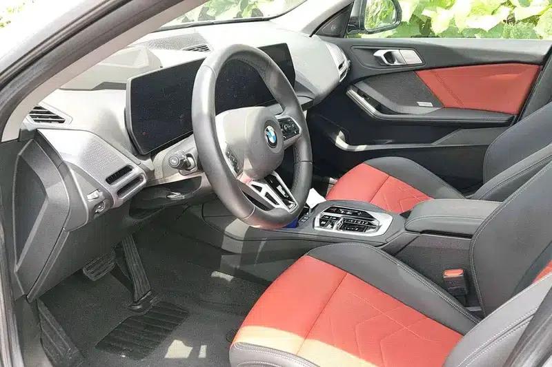 2025 BMW 2 Series 225L M Sport Shadow Edition — миниатюра 13