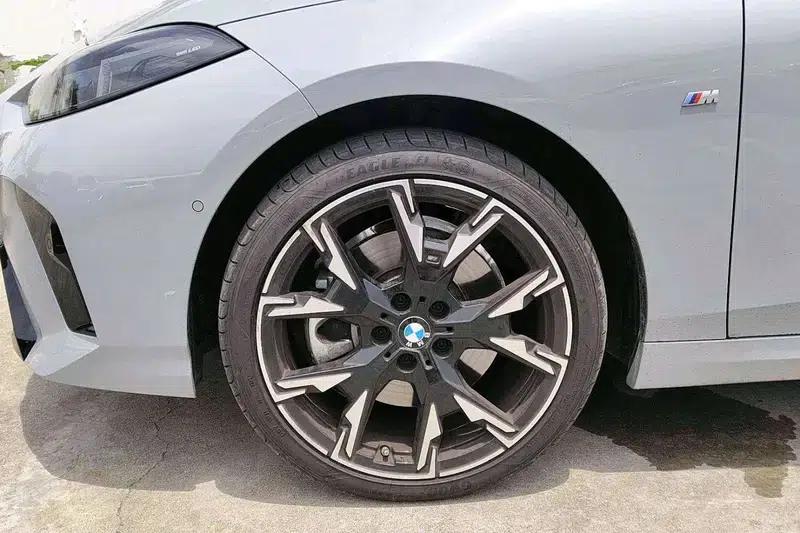 2025 BMW 2 Series 225L M Sport Shadow Edition — миниатюра 8