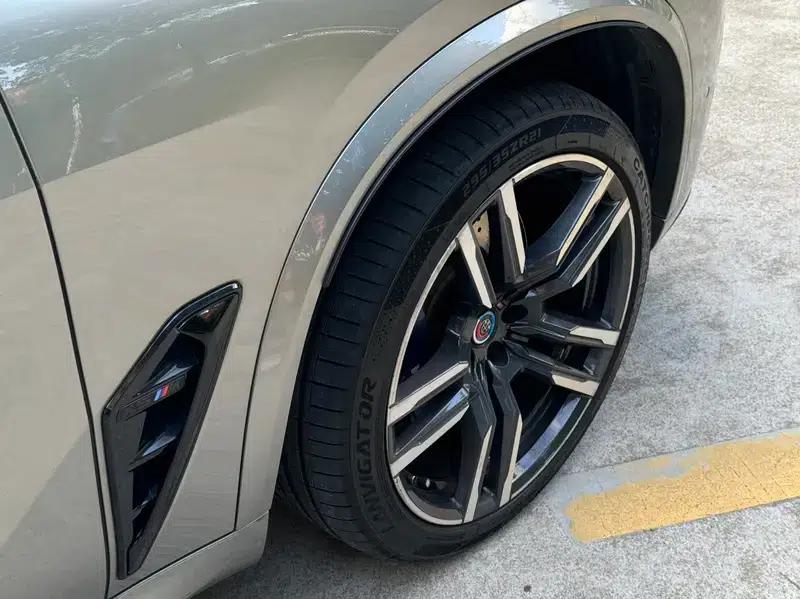 2021 BMW X5 M — миниатюра 11