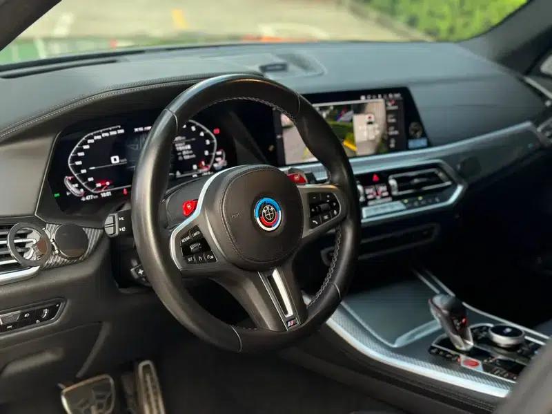 2021 BMW X5 M — миниатюра 18