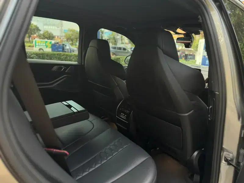 2021 BMW X5 M — миниатюра 20