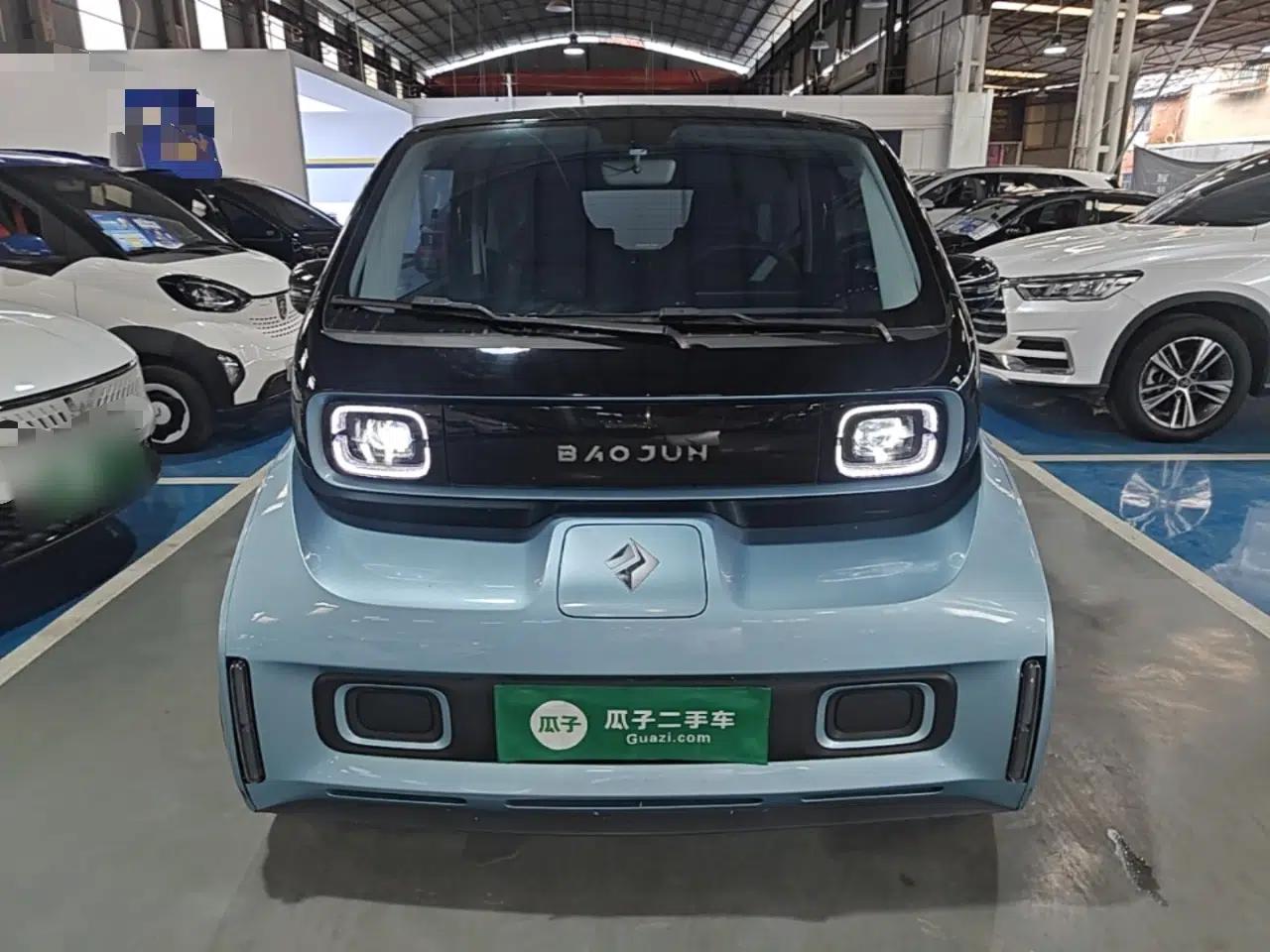 Baojun E300 2020 Plus Starry Intelligence Edition — миниатюра 2