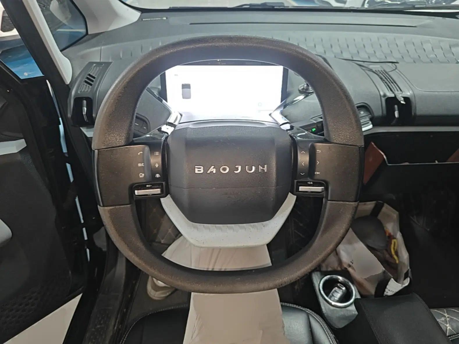 Baojun E300 2020 Plus Starry Intelligence Edition — миниатюра 13