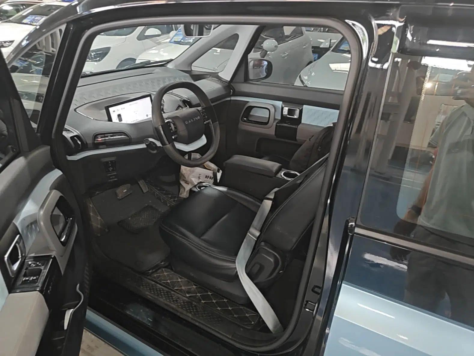 Baojun E300 2020 Plus Starry Intelligence Edition — миниатюра 17