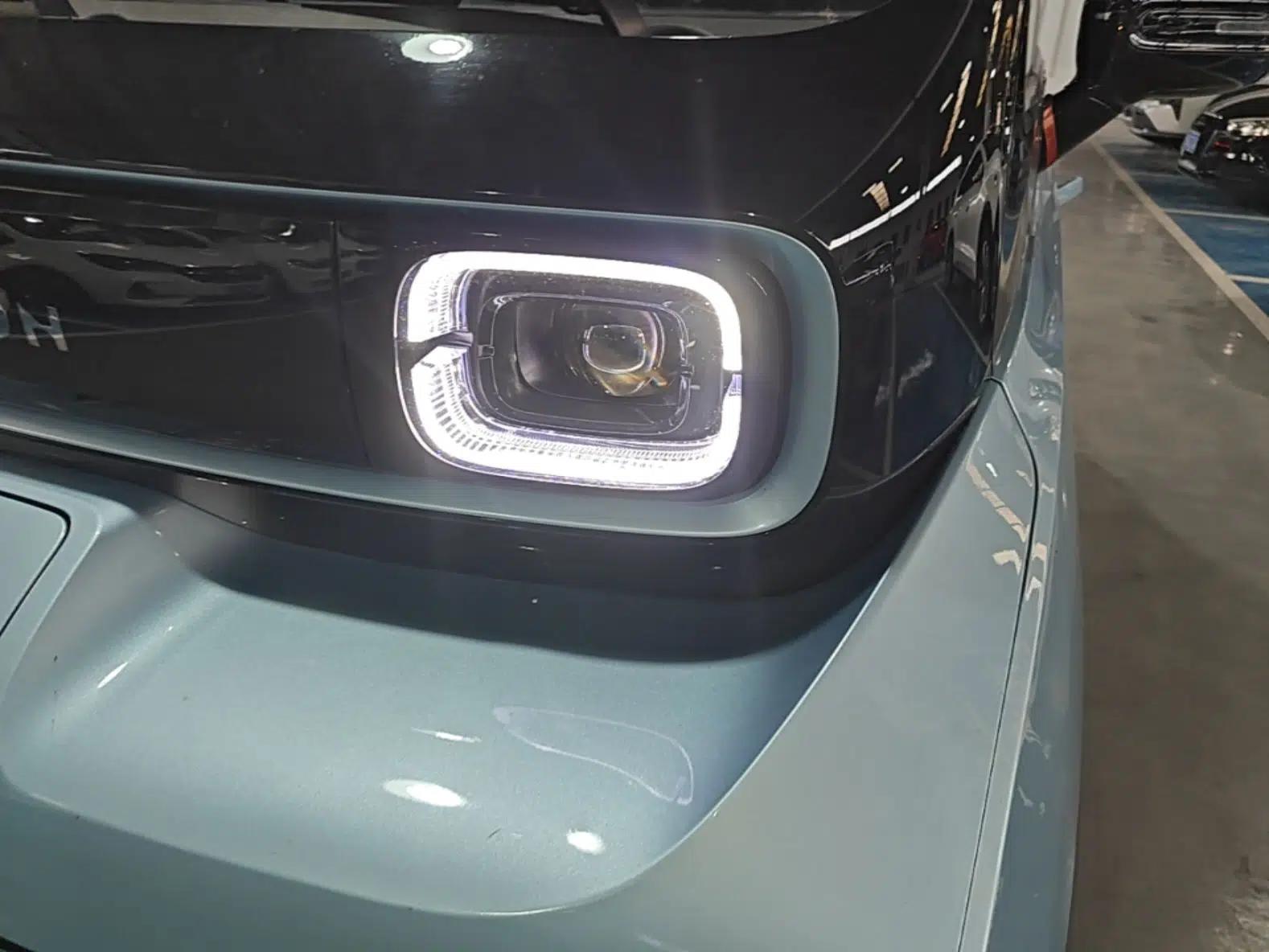 Baojun E300 2020 Plus Starry Intelligence Edition — миниатюра 8