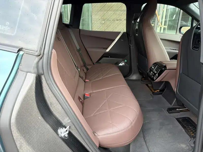 BMW iX 2023 xDrive40 — миниатюра 16