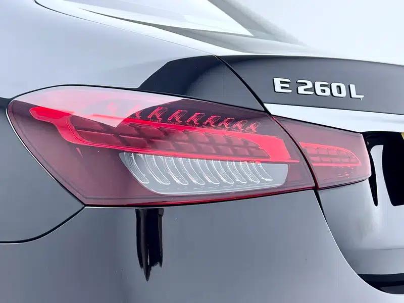 Mercedes-Benz E-Class 2023 Facelift E 260 L Sport Sedan — миниатюра 13
