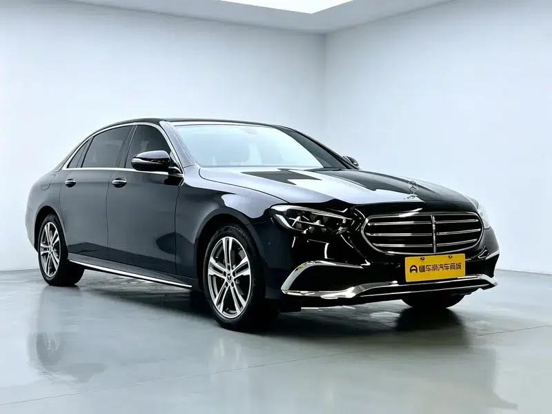 Mercedes-Benz E-Class 2023 Facelift E 260 L Sport Sedan — миниатюра 3