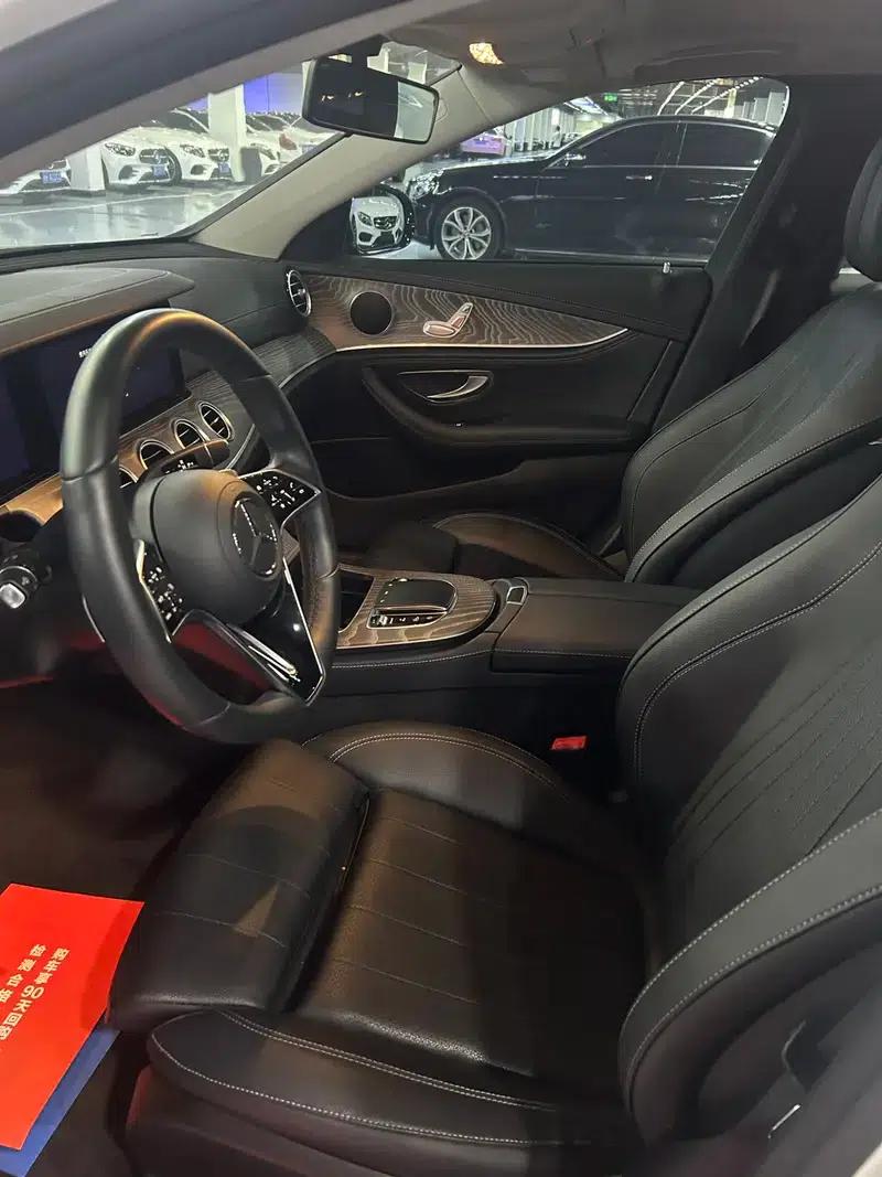 2023 Mercedes-Benz E-Class E 260 L Sedan — миниатюра 12