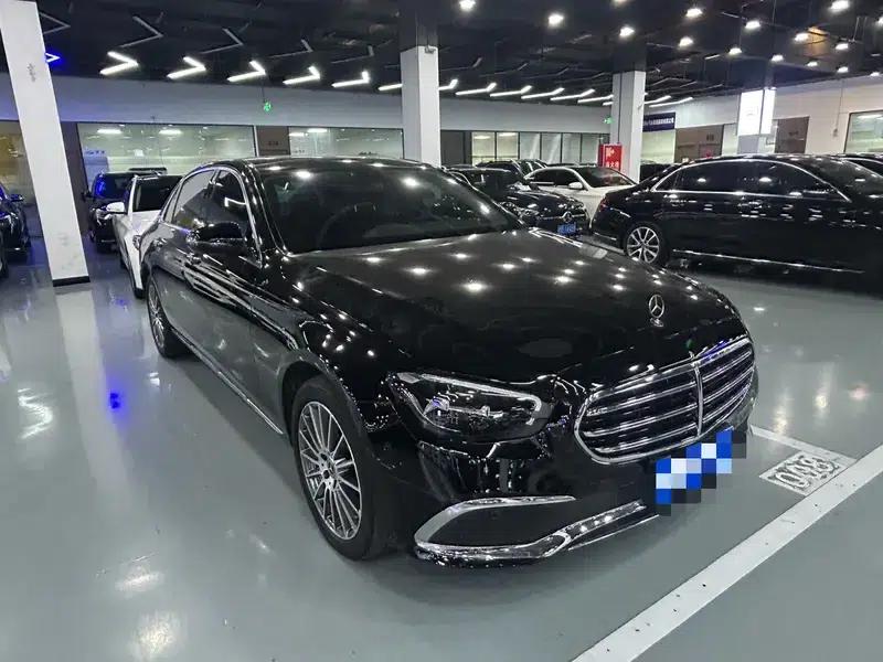 2023 Mercedes-Benz E-Class E 260 L Sedan — миниатюра 3