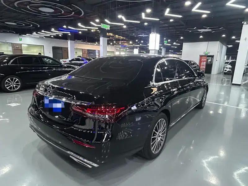 2023 Mercedes-Benz E-Class E 260 L Sedan — миниатюра 6