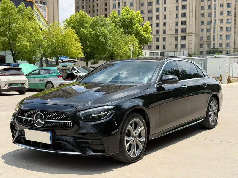 Mercedes-Benz E-Class 2022 E 300 L Luxury Sport Sedan — миниатюра 1