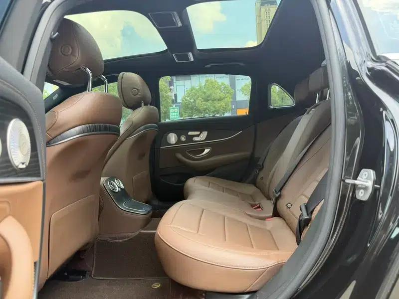 Mercedes-Benz E-Class 2022 E 300 L Luxury Sport Sedan — миниатюра 14