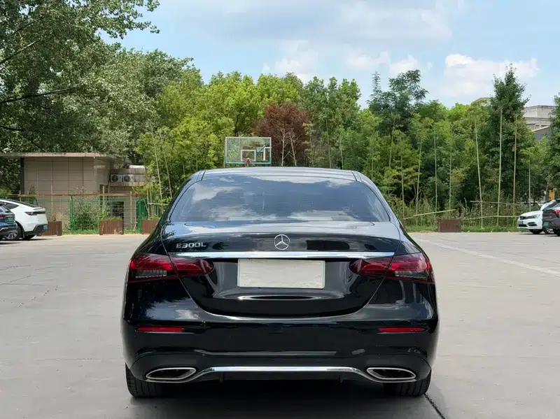 Mercedes-Benz E-Class 2022 E 300 L Luxury Sport Sedan — миниатюра 6