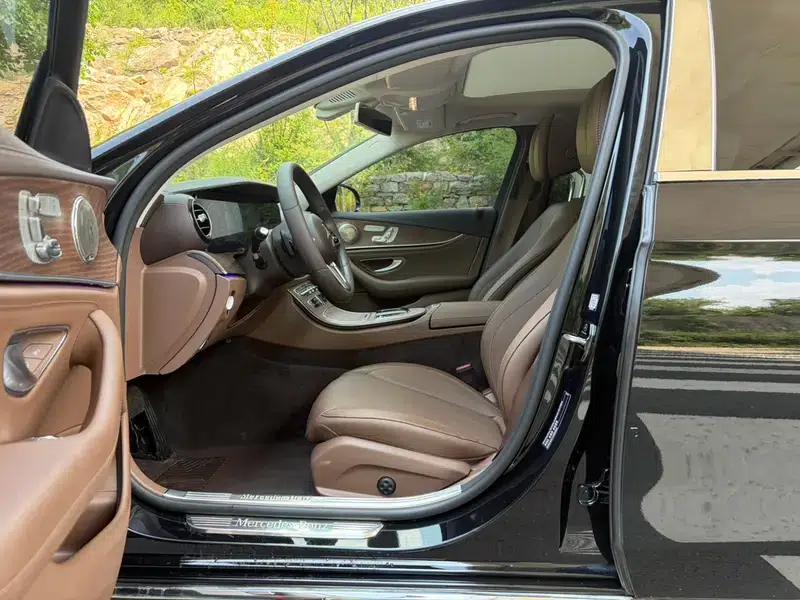 Mercedes-Benz E-Class 2020 E 300 L Fashion Edition — миниатюра 12