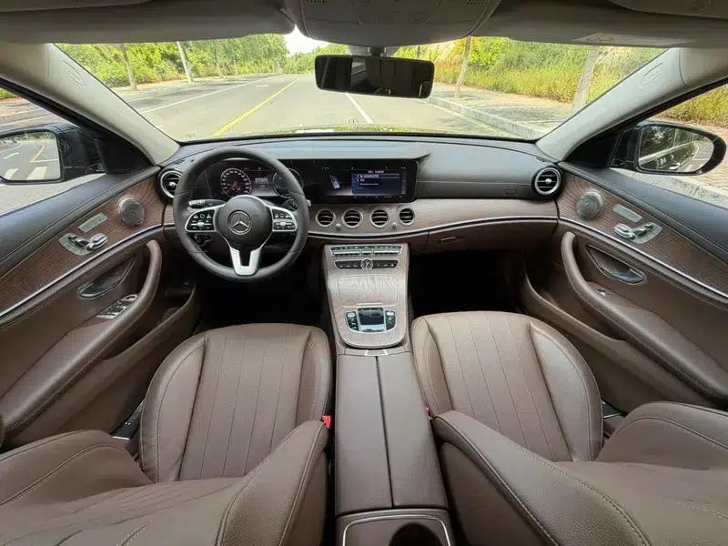Mercedes-Benz E-Class 2020 E 300 L Fashion Edition — миниатюра 10