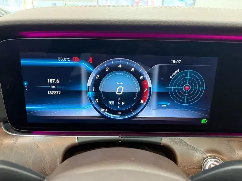 Mercedes-Benz E-Class 2018 Facelift E 300 L Fashion Model — миниатюра 15