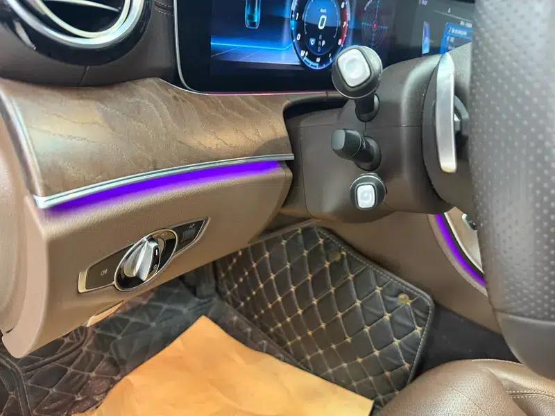 Mercedes-Benz E-Class 2018 Facelift E 300 L Fashion Model — миниатюра 17