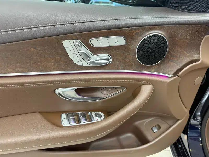Mercedes-Benz E-Class 2018 Facelift E 300 L Fashion Model — миниатюра 22