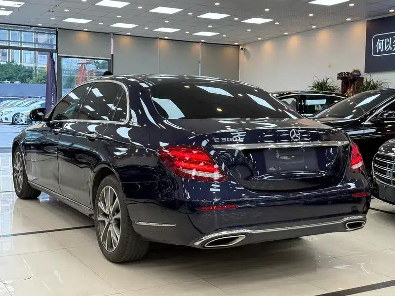 Mercedes-Benz E-Class 2018 Facelift E 300 L Fashion Model — миниатюра 4