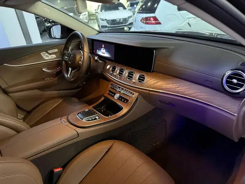 Mercedes-Benz E-Class 2019 Facelift E 300 L Fashion Model — миниатюра 13