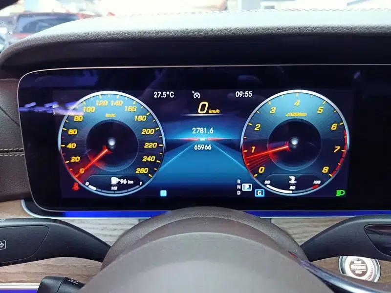 Mercedes-Benz E-Class 2021 Facelift E 300 L Fashion Sedan — миниатюра 14