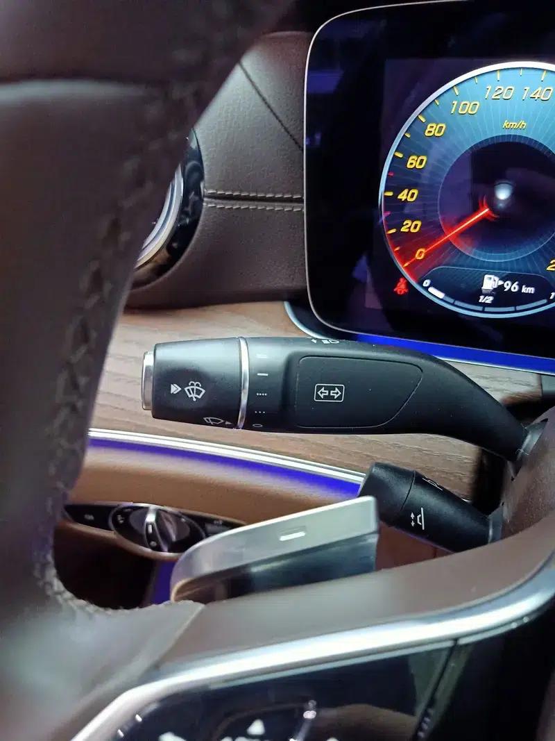 Mercedes-Benz E-Class 2021 Facelift E 300 L Fashion Sedan — миниатюра 17