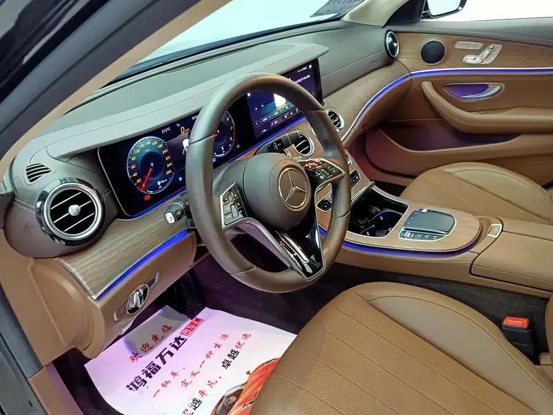 Mercedes-Benz E-Class 2021 Facelift E 300 L Fashion Sedan — миниатюра 19